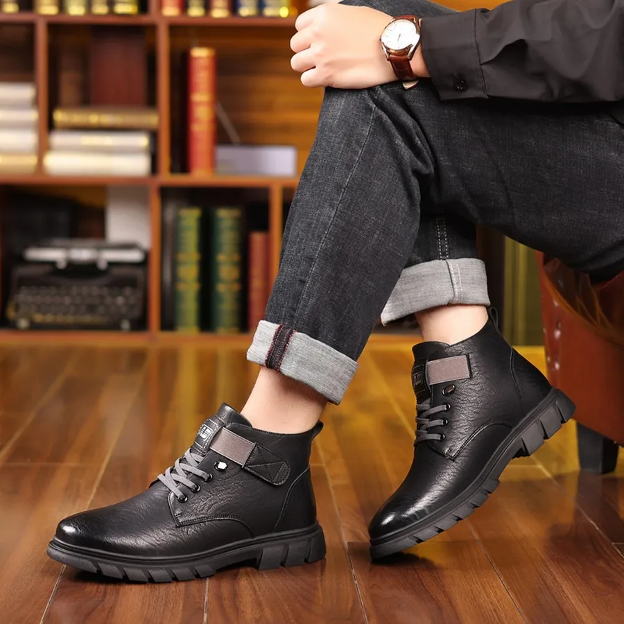 Men's Retro Microfiber Ankle Boots, Velcro Strap, Thick Sole, Warm Lined, Round Toe for Winter Outdoor Wear