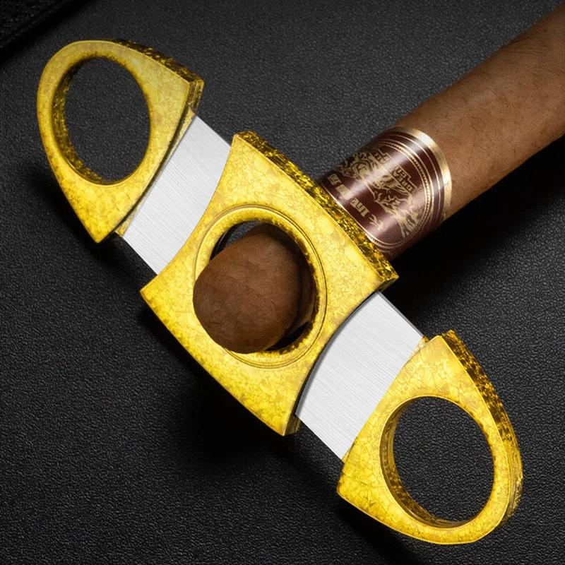 

Gold Ice Flower Cigar Scissors Stainless Steel Cigar Cutter Portable Cigar Guillotine Cutting Tools