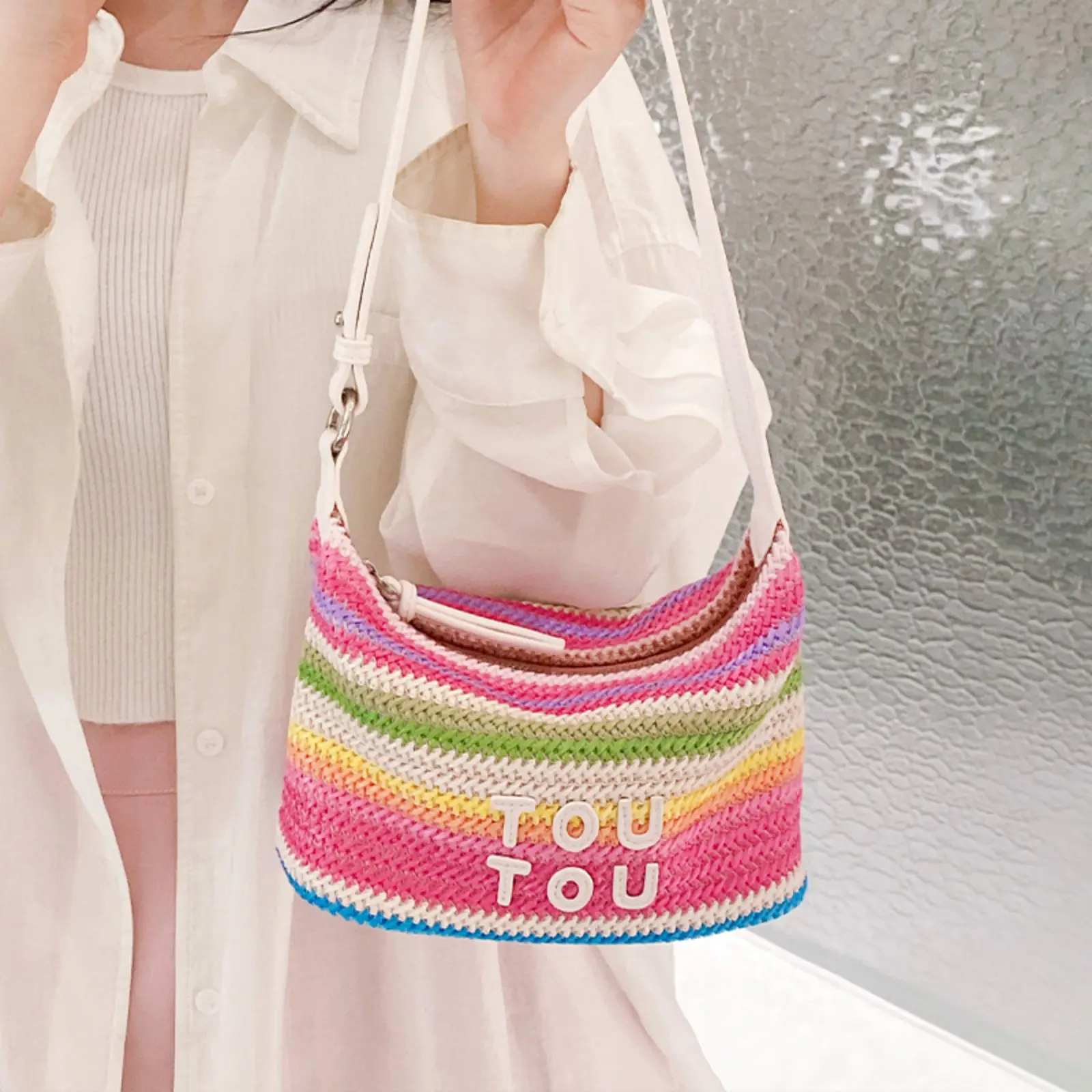 TOUTOU Grass Woven Tote Bag Lunch Box Underarm Shoulder Summer Dopamine Niche Spicy Girl Rainbow Contrasting Basket Fashion