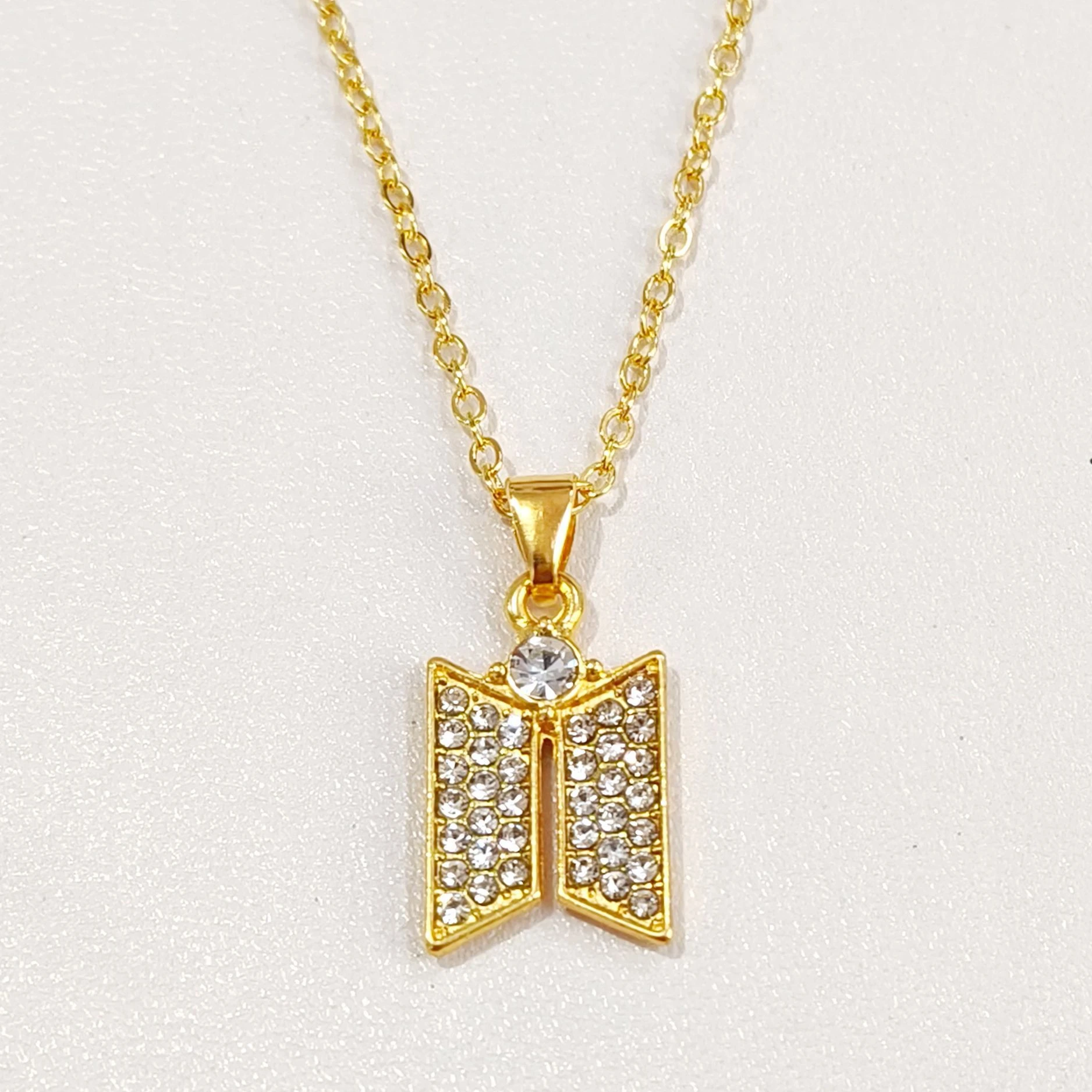 BT21 Schlüsselbeinkette Ami Stick Schmuck Mode Krone Support Peripherie-Schlüsselbeinkette Schulter-Geschenk