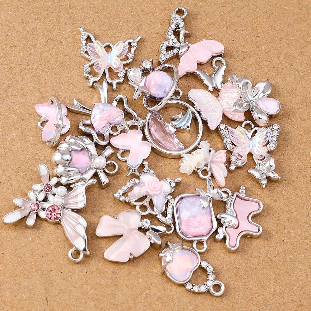 5 Stück zufällige Mischung Kristall Schmetterling Charms Liebe Herz Anhänger für Schmuckherstellung Ohrringe Halskette DIY Armband Zubehör