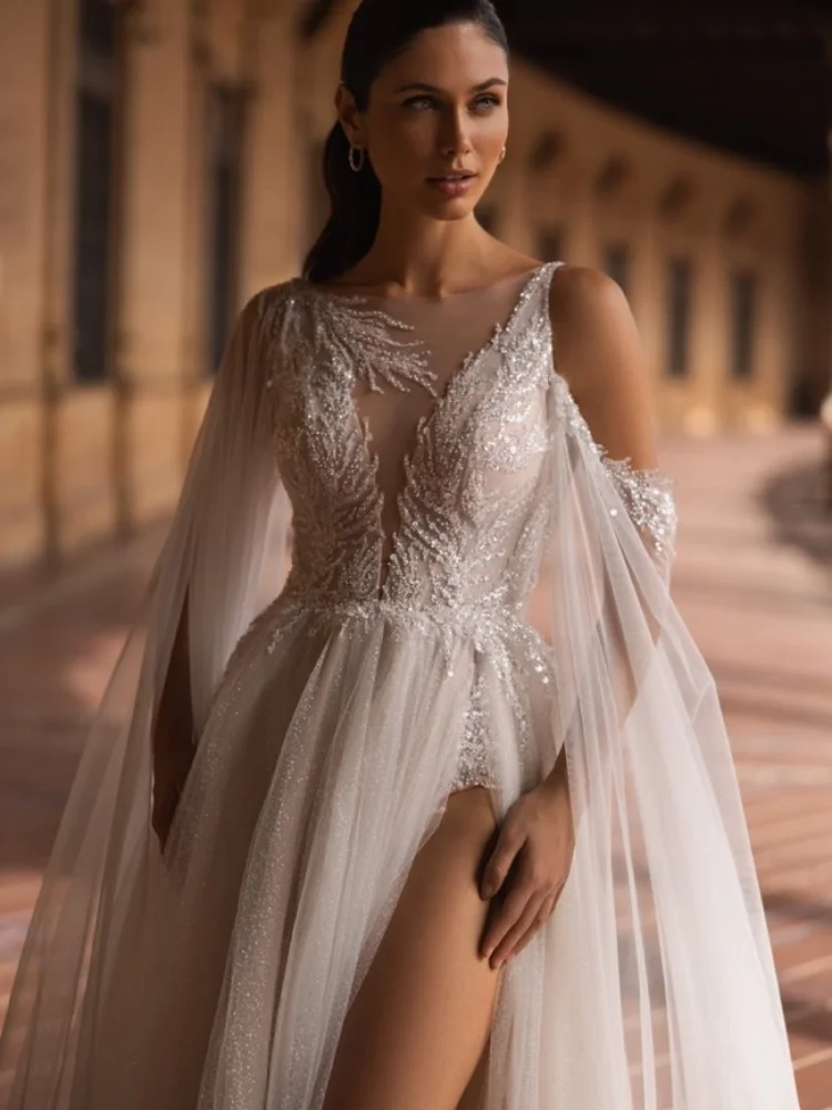 Elegante Tule Trouwjurk Kant Decal Bloeiende Cape Mouwen Formele Trouwjurk A-lijn Split Bruid Jurk Maatwerk