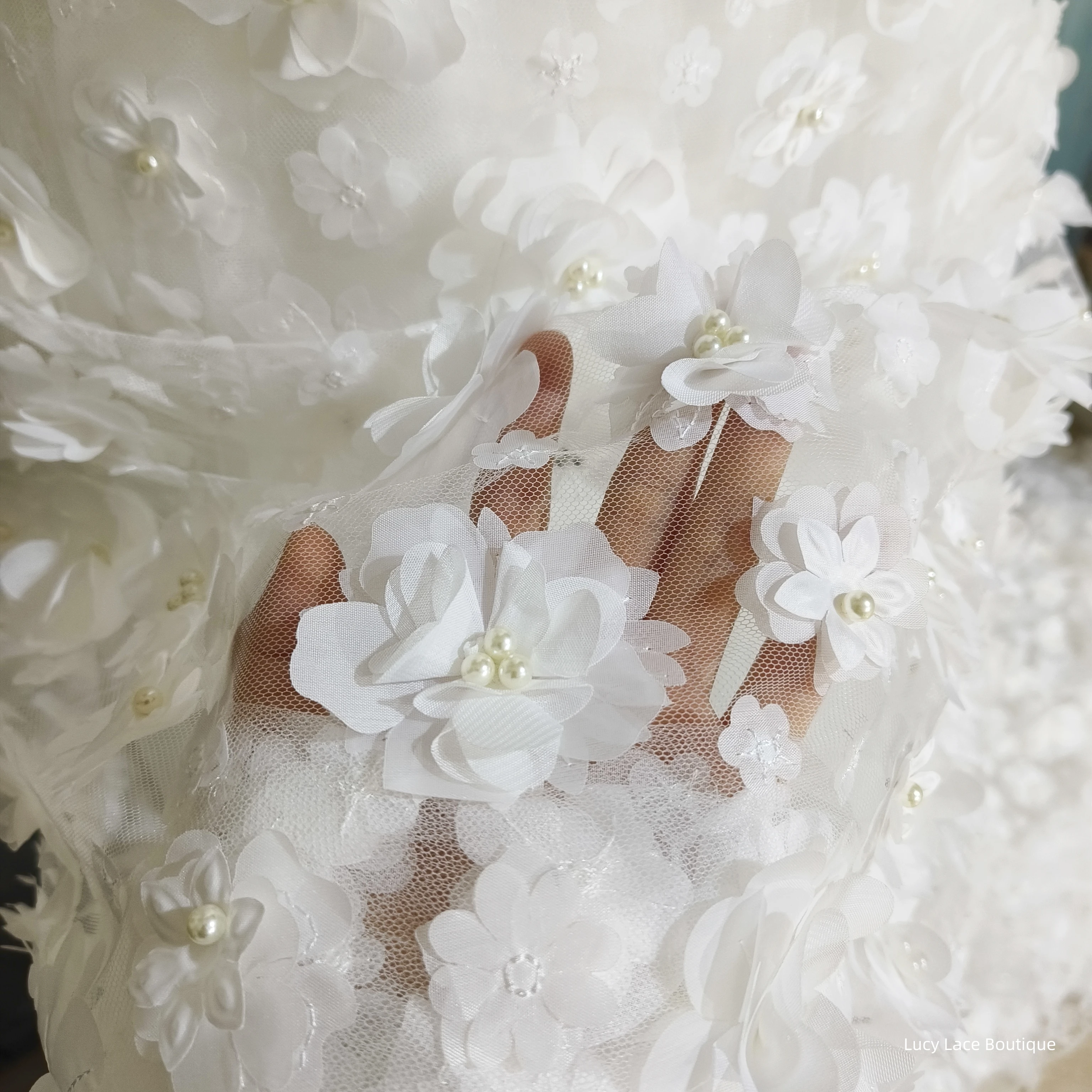 1 Meter price 3D Florals Allover Off White Tulle Mesh Beading Lace Fabric Gowns Material Luxury 125CM Wide 2025 NEW