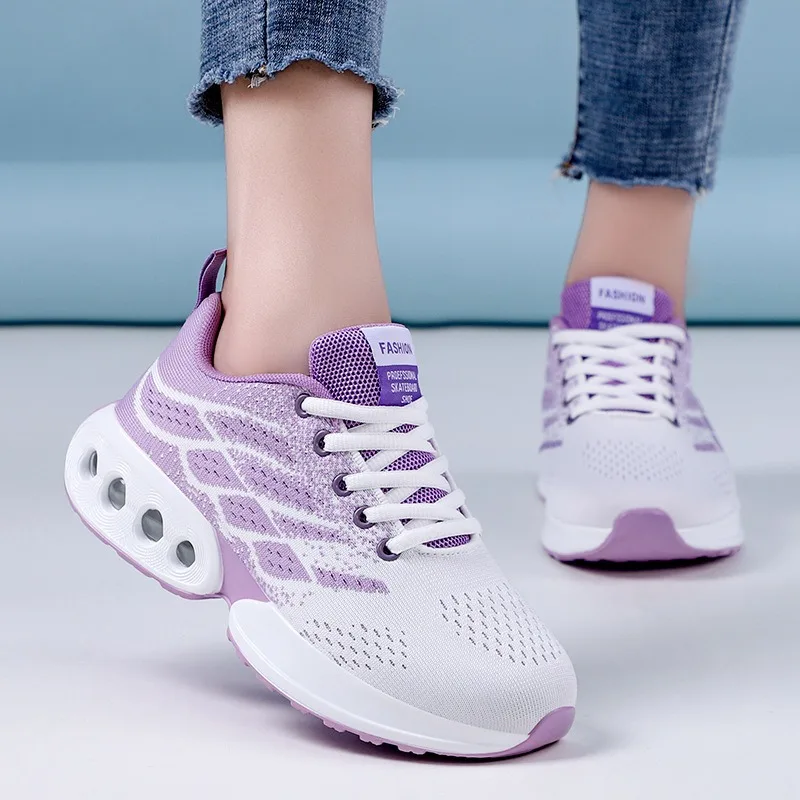 

Women's New Trendy and Comfortable Sports Shoes with Soft Sole and Air Cushion Breathable Women's Plus Size Running Shoes