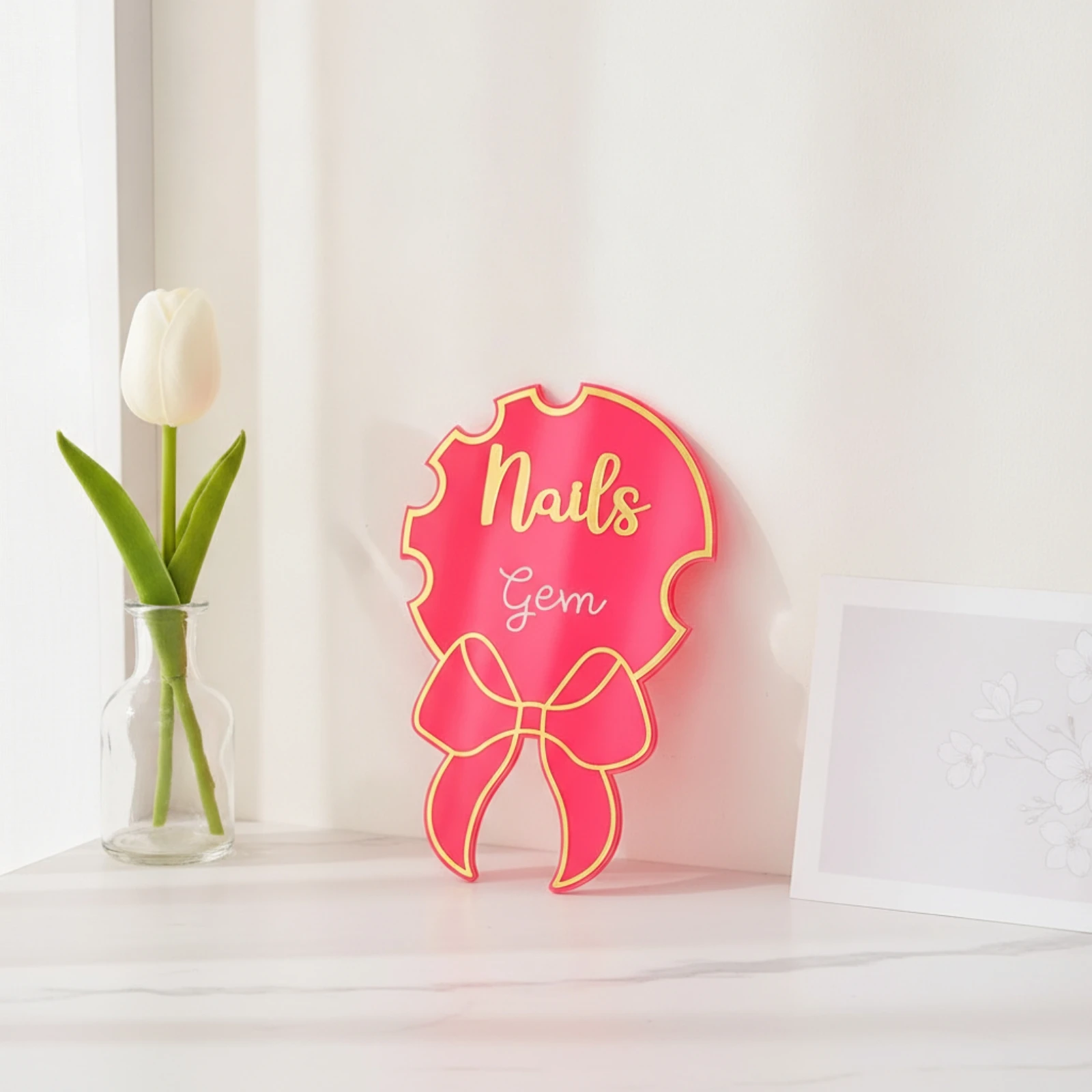 Nail Art Display Scalloped Nail Display Board Clear High Clarity for Manicurists