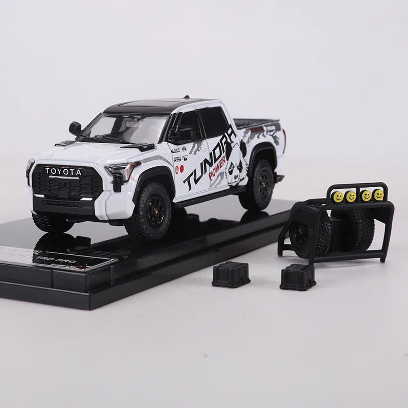 

GCD 1:64 Tundra Alloy Model Car