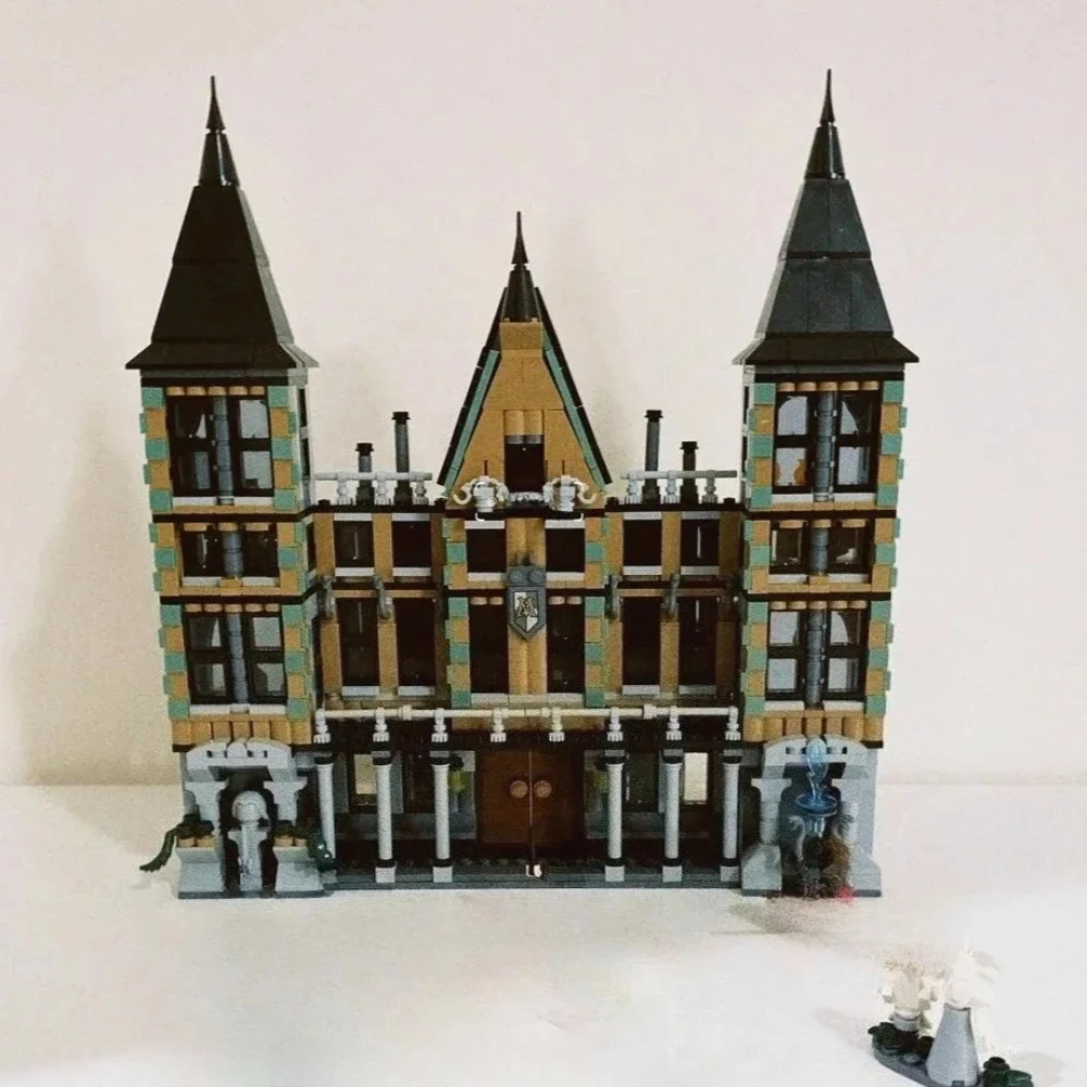 2025 NEW MOC Manor Modular Building Blocks Sets Compatible With Legoed Particles Suitable For Christmas Gifts 76453