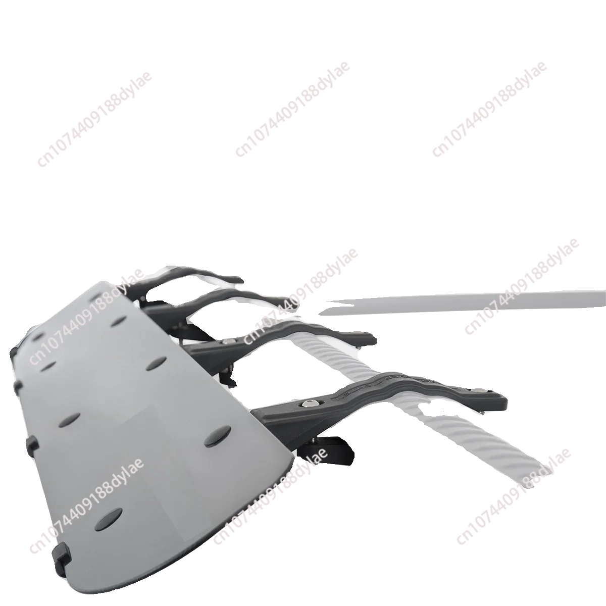 

Roof spoiler, roof platform spoiler, wind noise reduction, deflector
