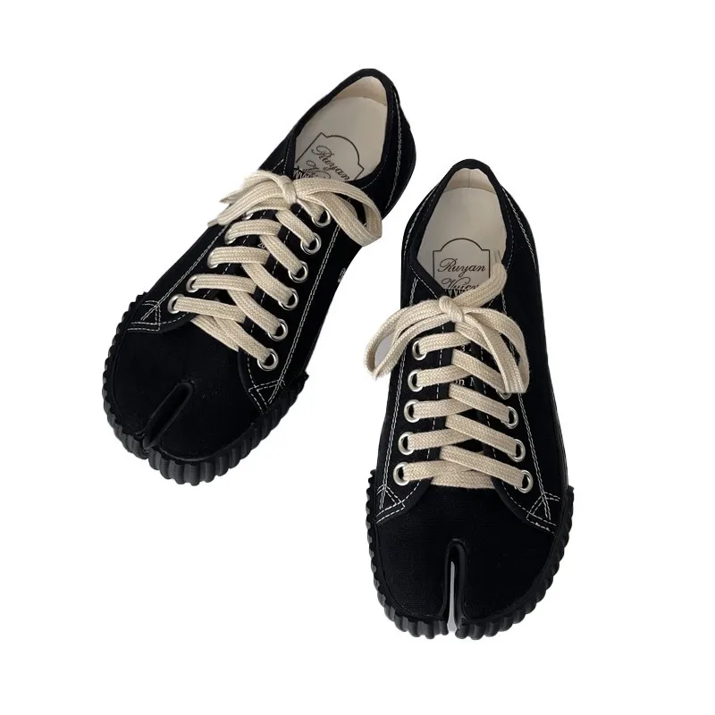 Fashionable Low Cut Split Toe Shoes For Women's Horseshoe Pig Hoof Gear Sole Canvas Shoes Lace UP Casual Board Shoes