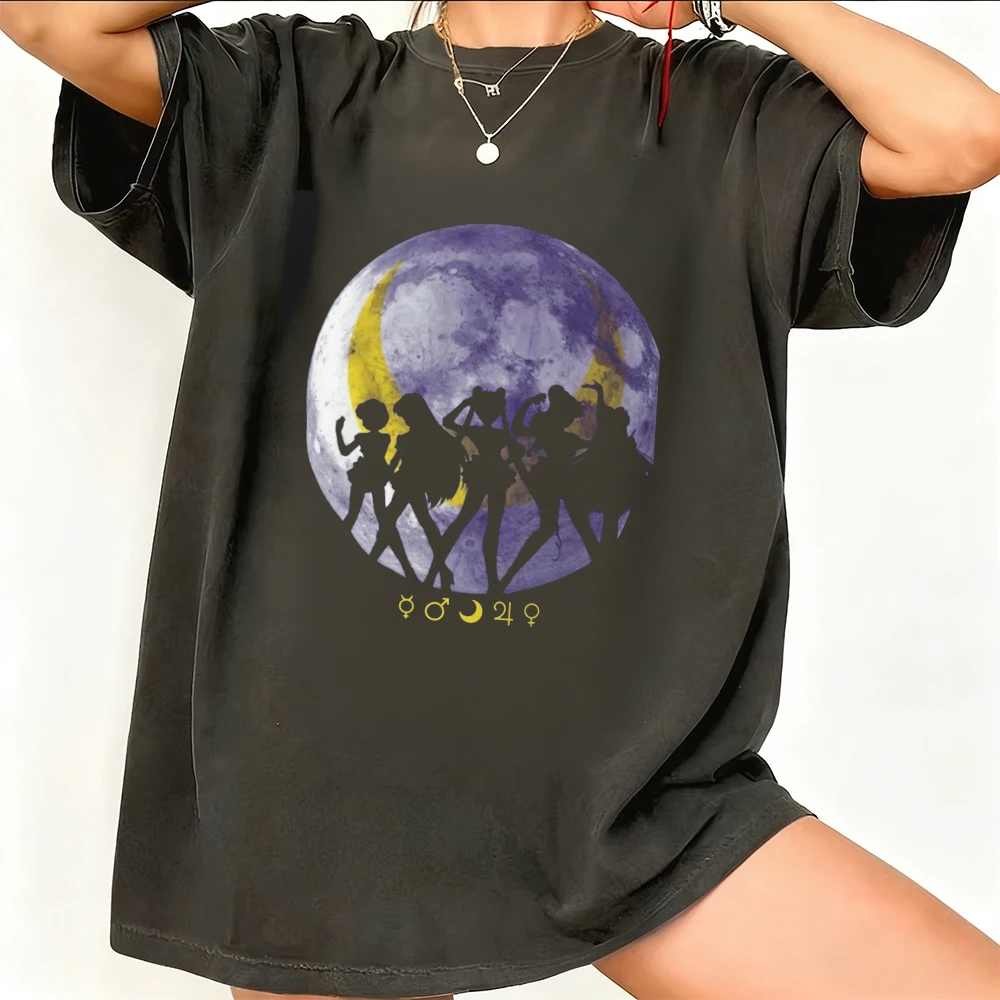 Maglietta con Grafica Anime Sa - Women'S Shoes In The 90S recensione e prezzo