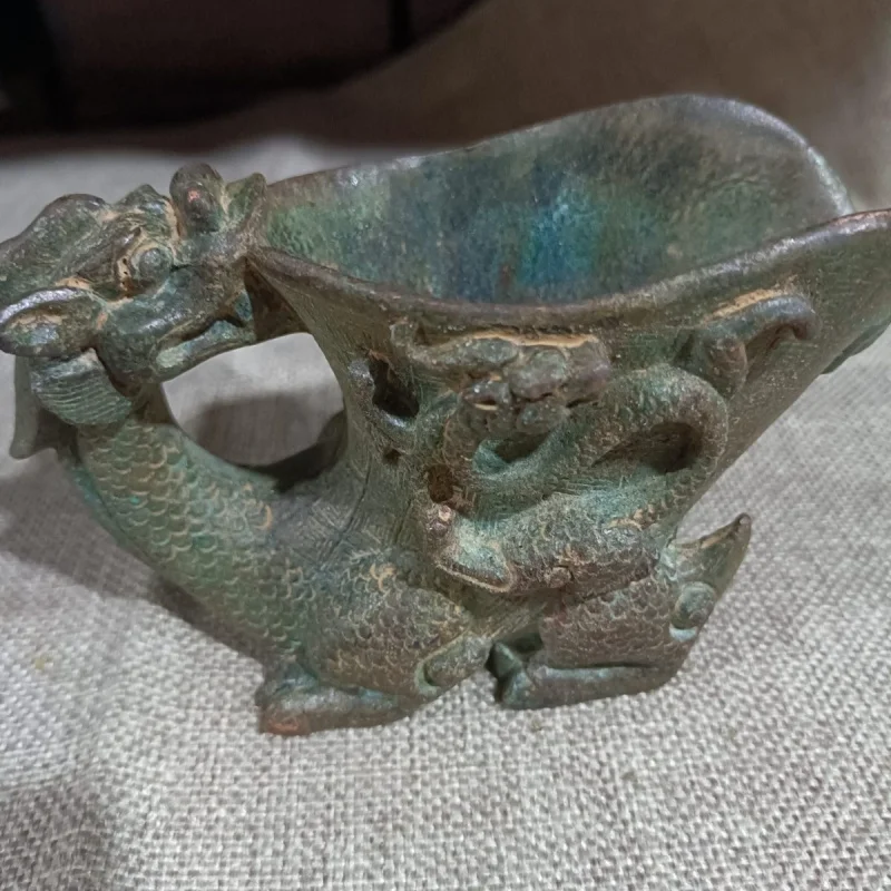 

Vintage Bronze Green Rust Auspicious Beast Ancient Wine Cup Water Cup Tea Ceremony Tea Pet Ornament Desktop Living Room Decorati