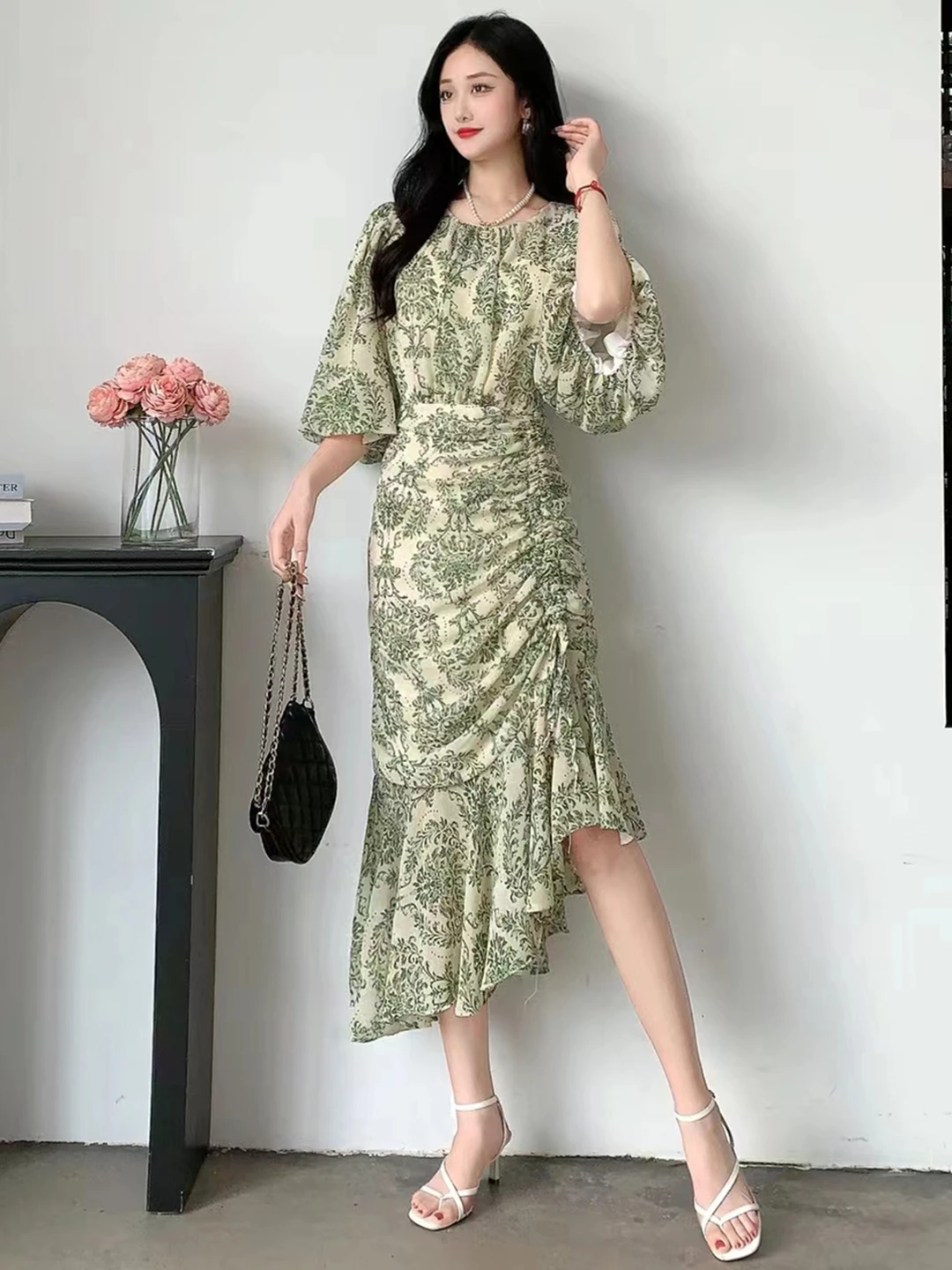 2023 Nieuwe Lente Herfst Vrouwen O-hals Poff Mouw Lange Jurk Hoge Kwaliteit Mode Shirring Onregelmatige Zeemeermin Zoom Bloemen Jurk