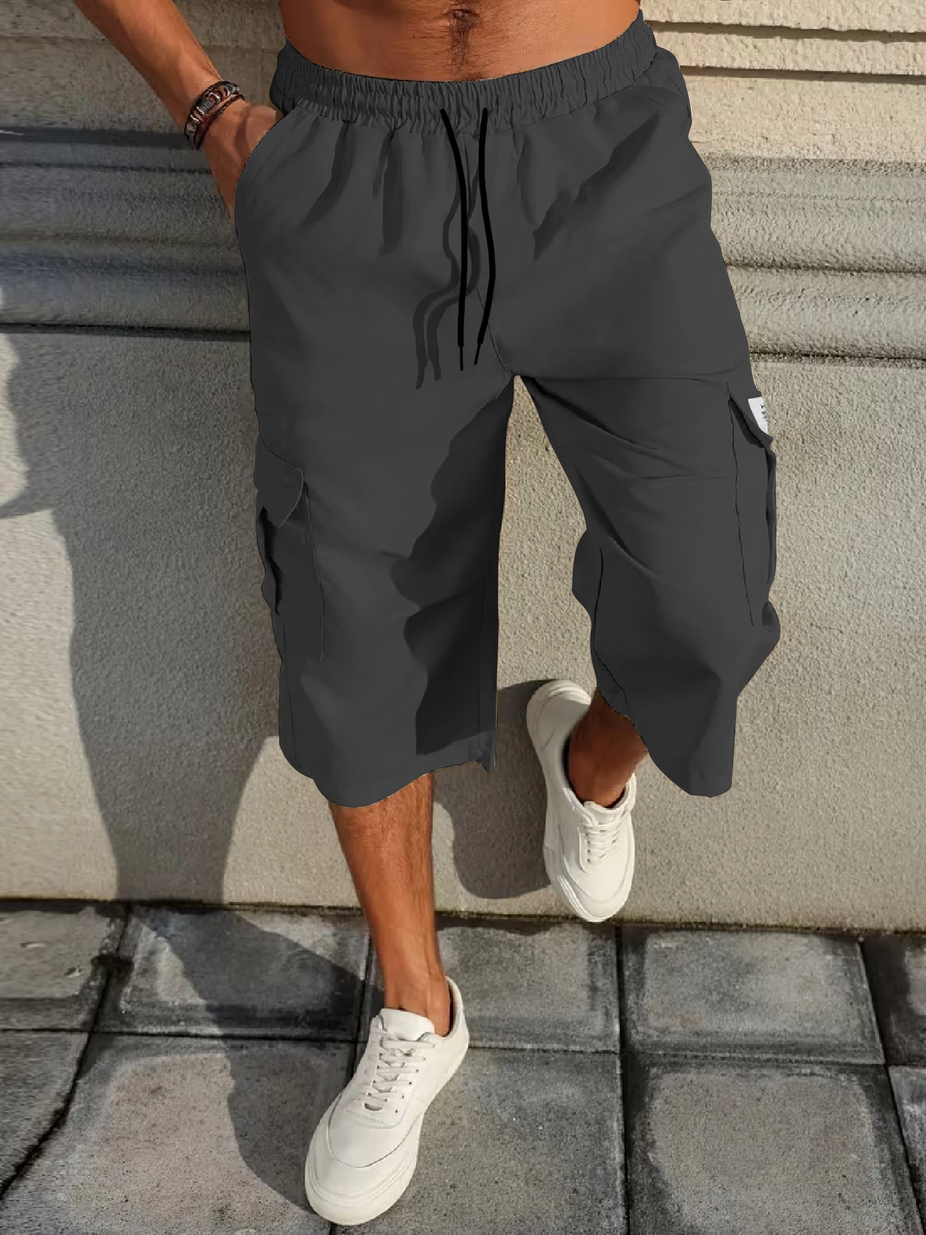 Herren-Shorts, Freizeit-Jogginghose mit mehreren Taschen, gewebte, elastische, weiche und bequeme, einfarbige, schlichte Hose für Outdoor-Sportarten – Detail 13