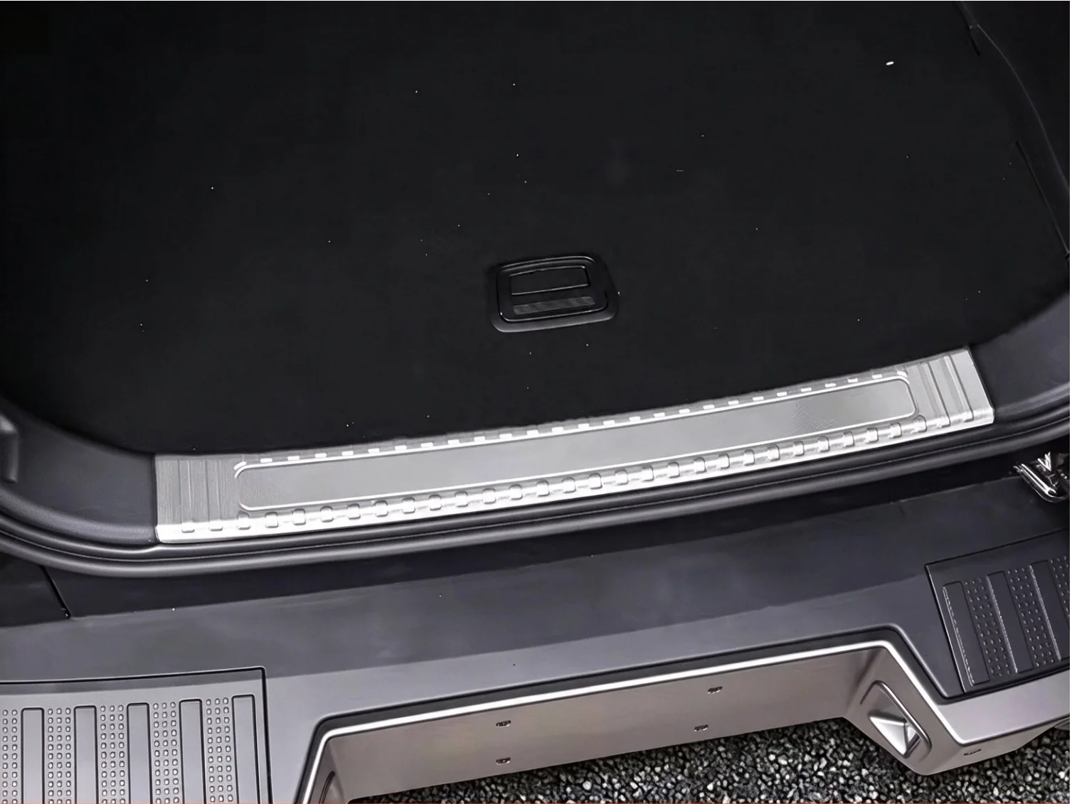 For JETOUR Zongheng G700 2025 Accessories Stainless Black Car Rear Trunk Protector Plate Anti Hit/Dust Sill Decoration Cover