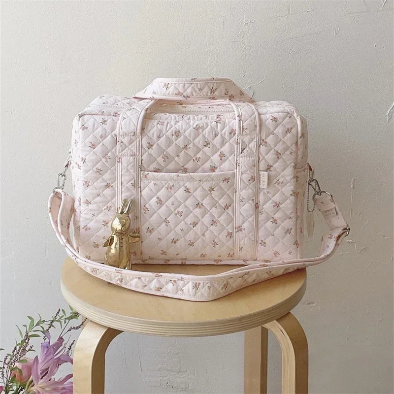 Mommy Bag Storage Bag Multi-functional Shoulder Bag Fashion Cotton Quilted Floral Portable Handbag Lightweight Crossbody Bag