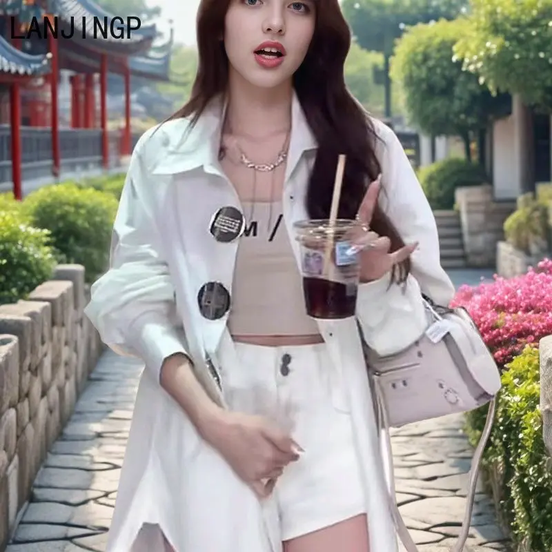 White shirt women's early spring new loose design sense niche fashion foreign style chic beautiful top outside wear