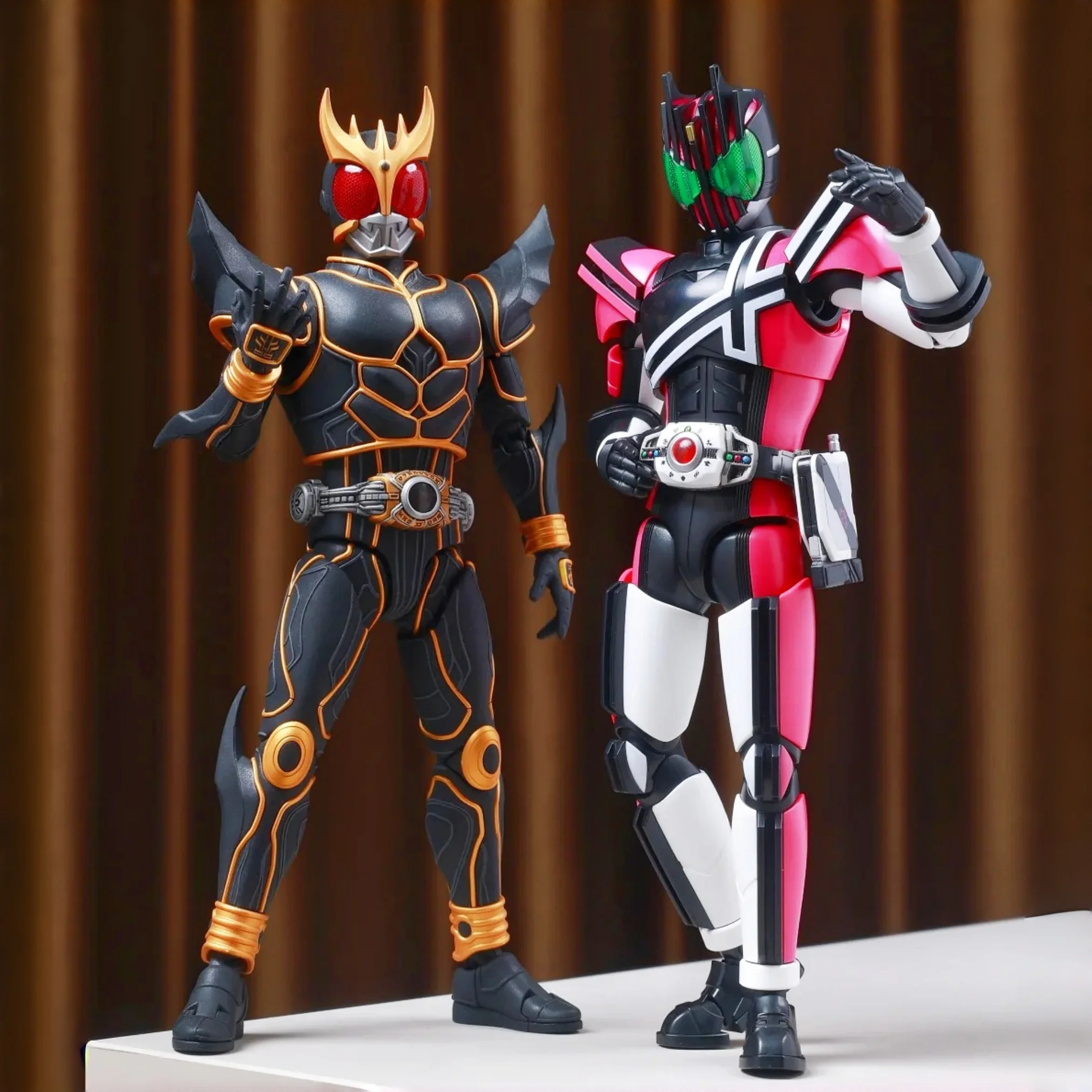BLOKEES Building Block Kamen Rider‌ Legendary Edition Rider Form Decade Masked Rider Kuuga Assembling Toy Model Ornament Gift