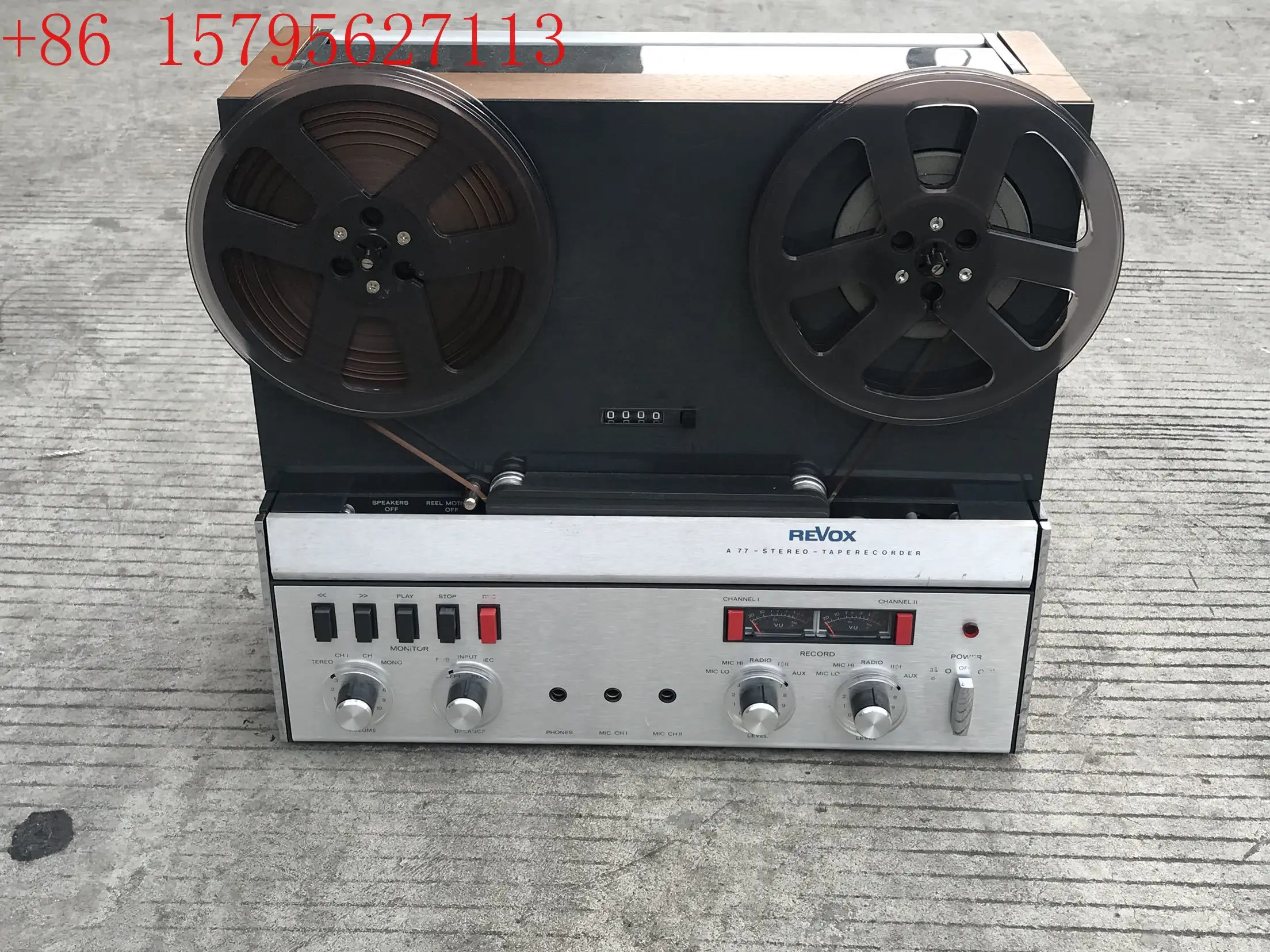 Máquina de apertura de segunda mano REVOX A77 apertura alemana apertura de cuatro pistas máquina de dos pistas