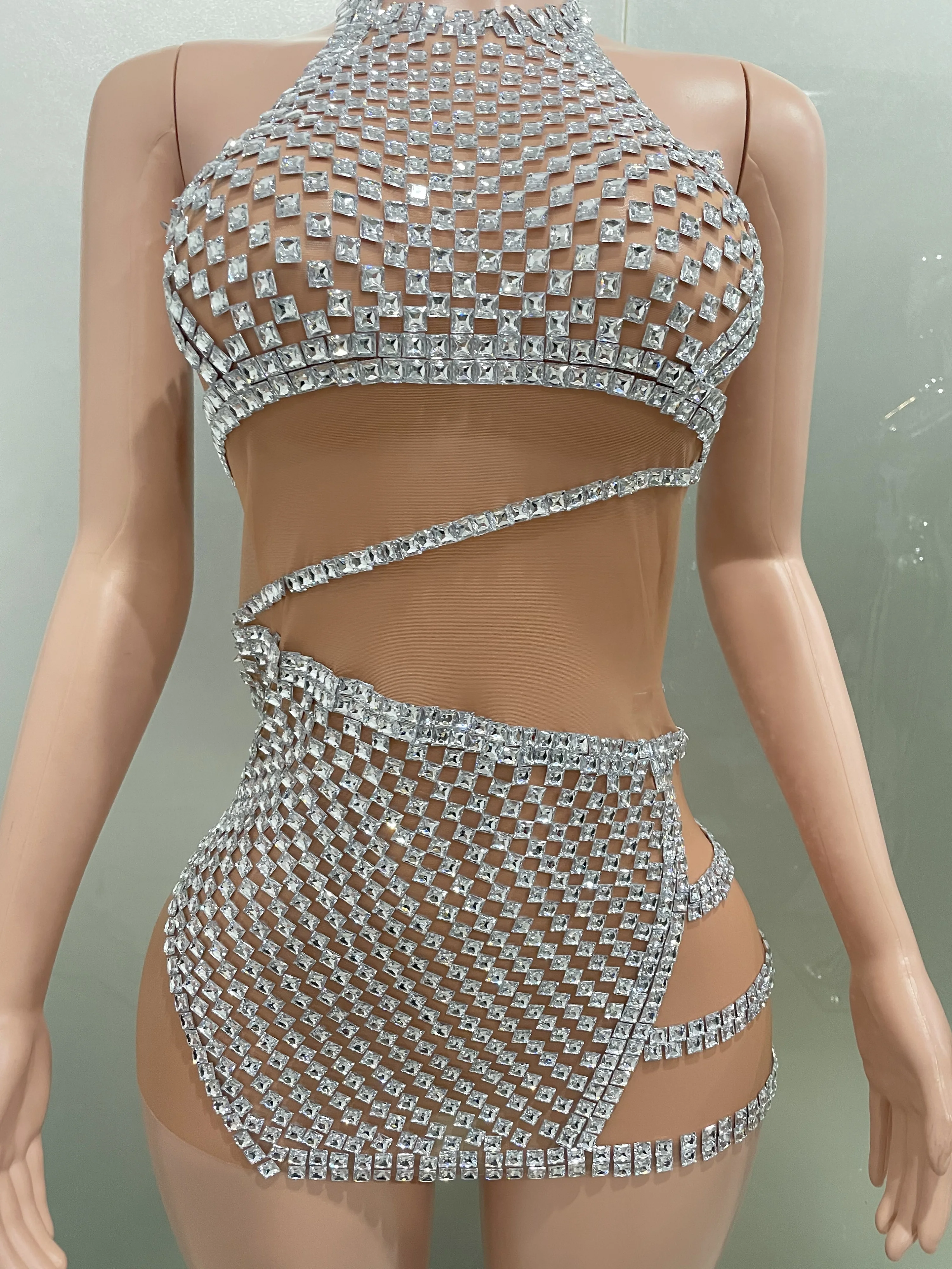 Kobiety luksusowe świecące Rhinestone bez rękawów przepuszczalność Bodycon Mini sukienki seksowny bal klub nocny impreza w klubie nocnym kostium