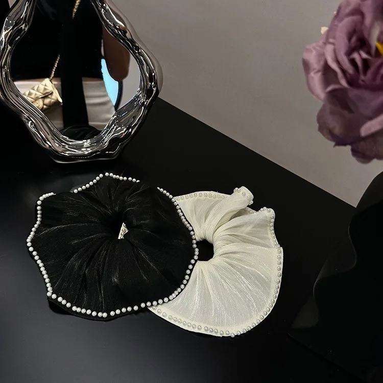 Retro Satin Pearl Pleated Oversized Scrunchie Headdress 2024 Autunn Winter Luxury Temperament Women Hair Band Hair Accessories