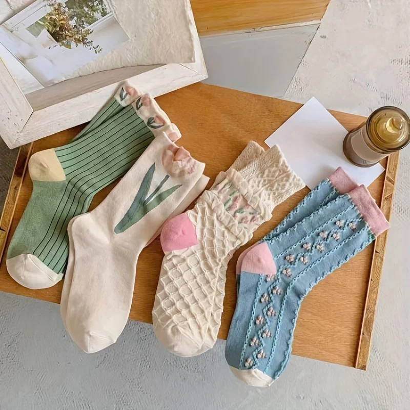 Ensemble de chaussettes à fleurs pour femmes, texture géométrique 3D, mélange de coton de rinçage, chaussettes porte-bonheur mignonnes, 4 paires