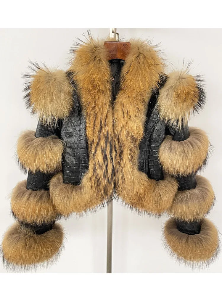 ZMEENNA 여성을위한 고급스러운 블랙 양각 가짜 모피 트림 자켓 세련된 실버 커프스 겨울 겉옷 완벽한 ZM3605