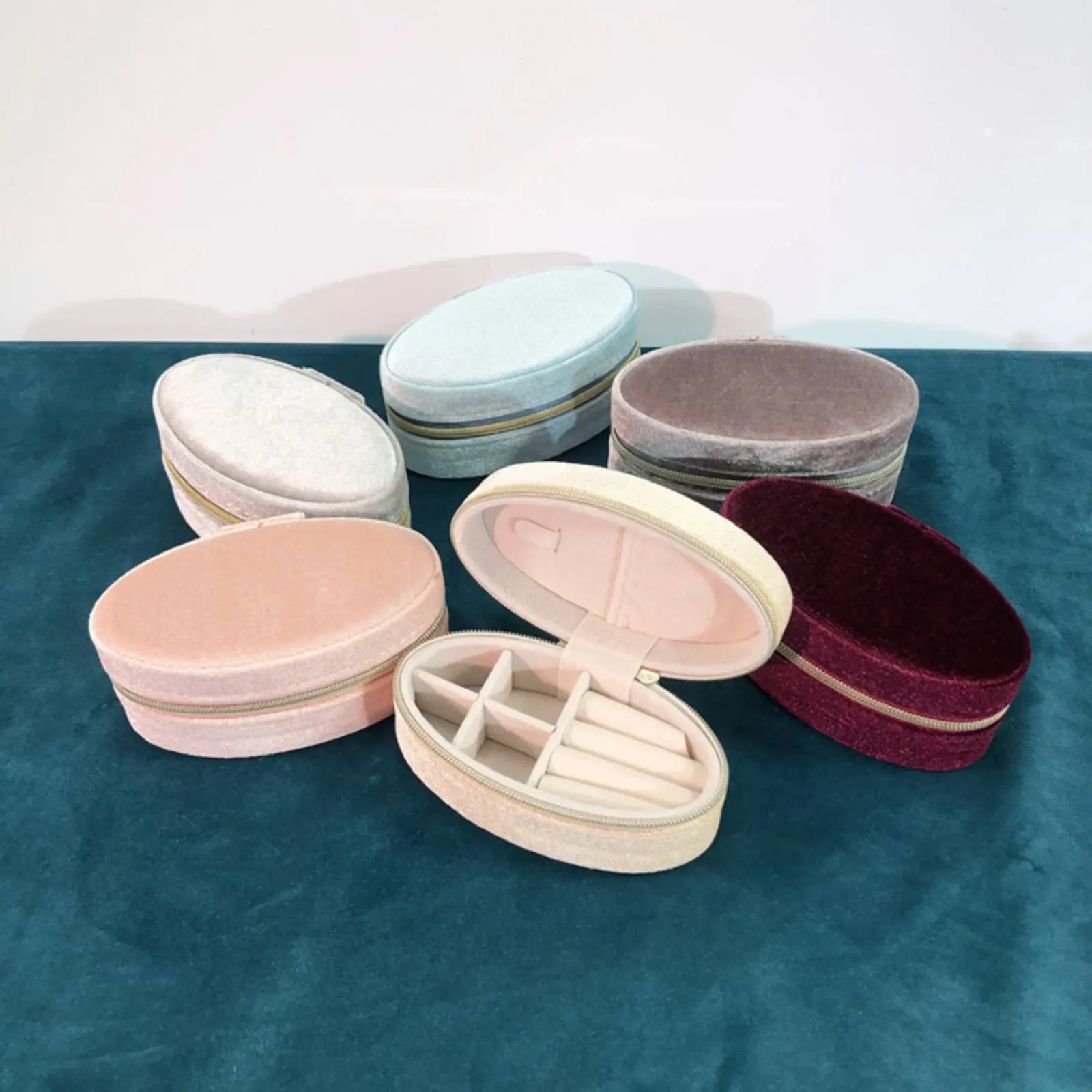 Oval Soft Jewelry Box Secure Fastener Closure Portable Soft Jewelry Box Mini Band and Earring Holder Vintage Design for Women
