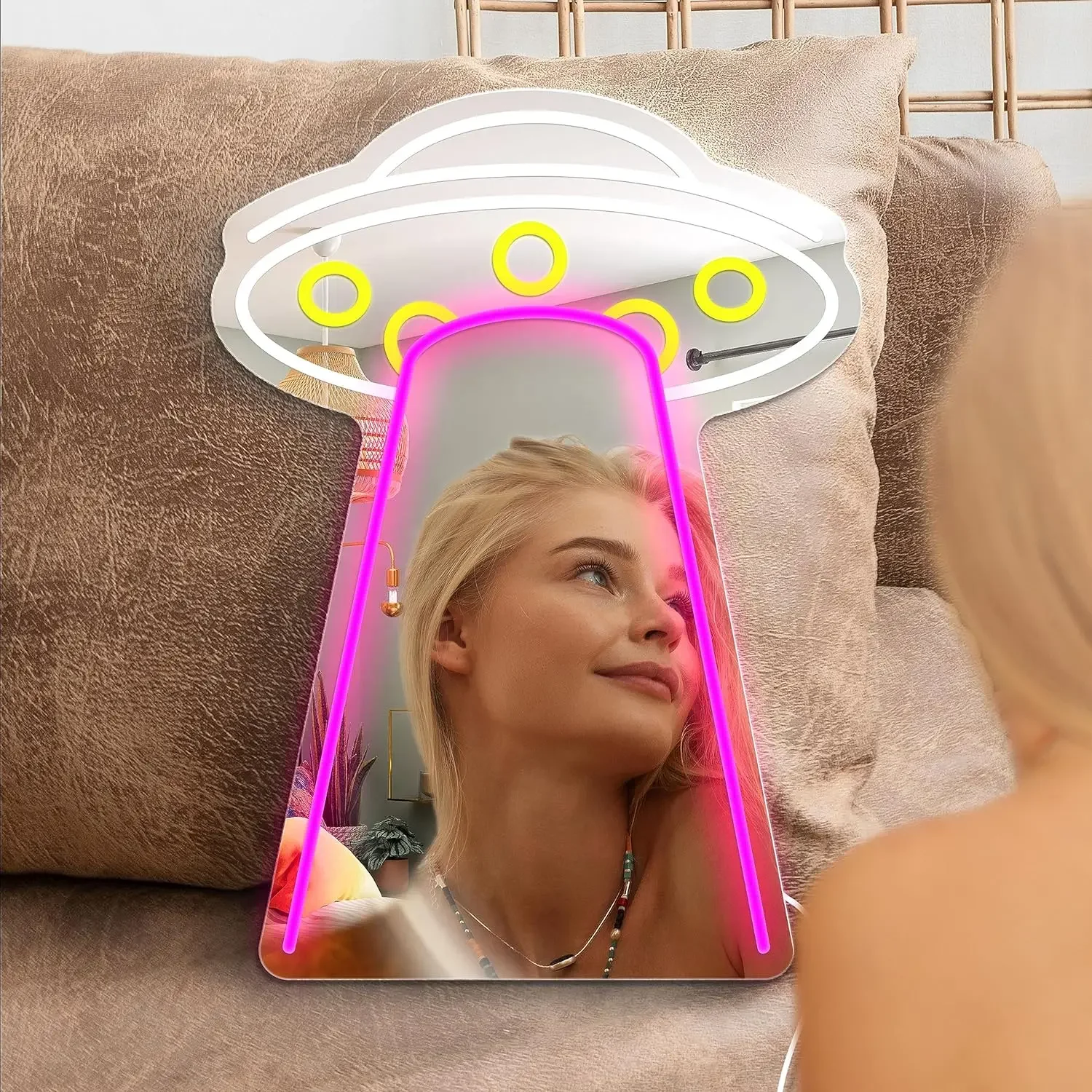 

UFO Neon Mirror Sign For Room Wall LED Neon Light UFO Shaped Neon Mirror Girls Room Wall Mirror Decor Alien Neon Light Sign