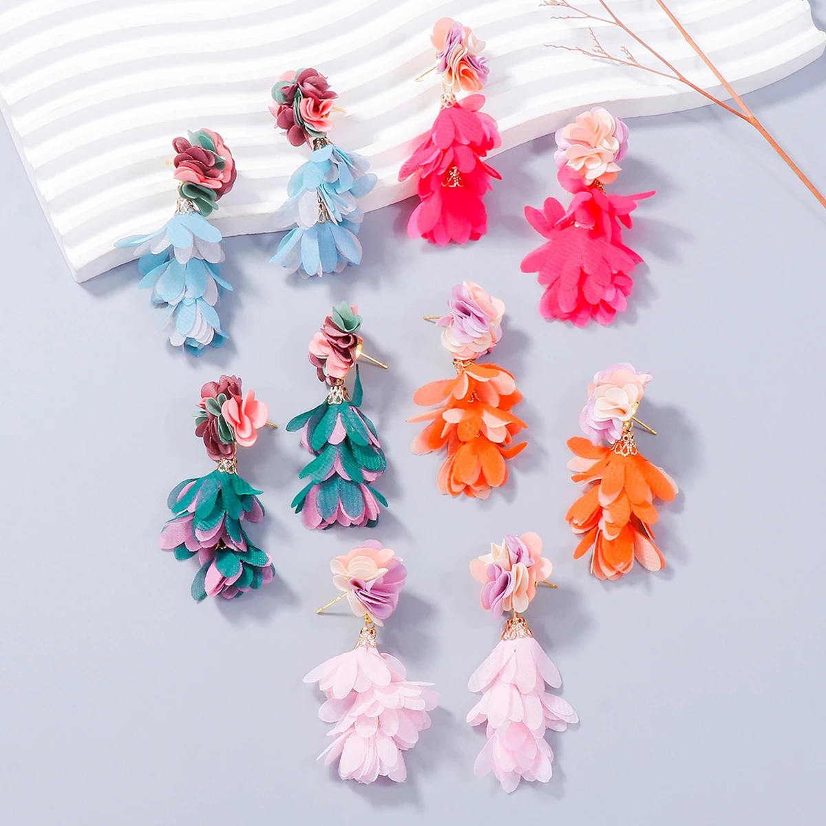 Boho Style Colorful Tassel Fringe Flowers Earrings for Women Vintage Handmade Long Earrings 2024 Trend Summer Jewelry Gifts