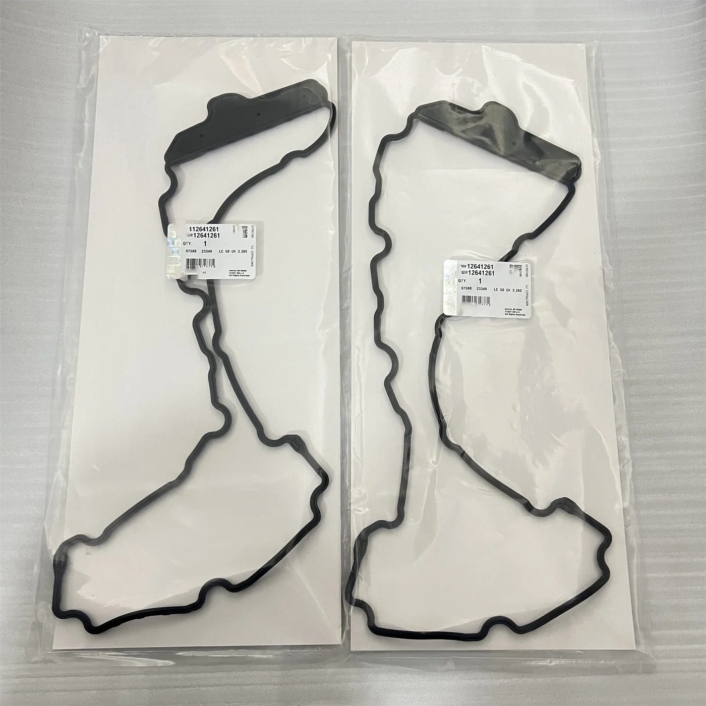 

Acocila 1pcs Auto Engine Cylinder Head Gasket Cover For Buick LaCrosse 08-17 GMC Acadia Cadillac CTS SRX 12641261