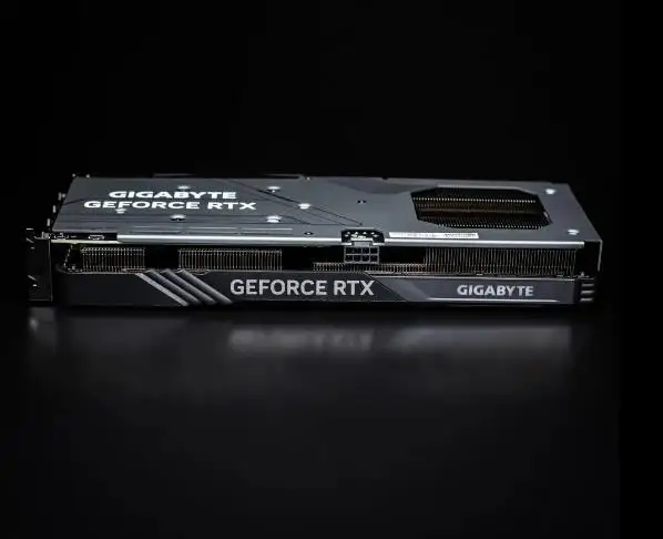 Cheap giga rtx 4060 gaming oc graphics card  3 fans GDDR6X 192-bit 21 Gbps Gaming Graphics Card For Desktop