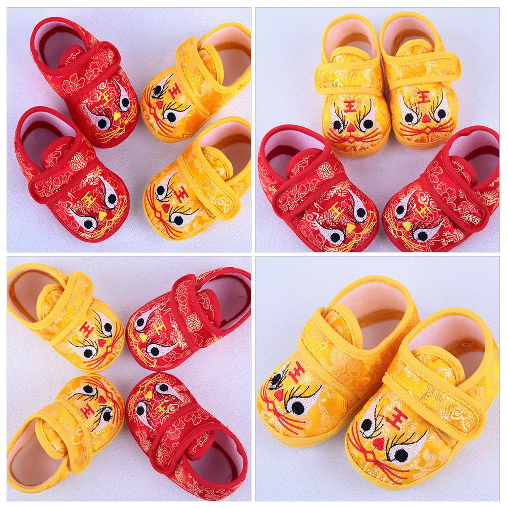 

12pcs 1 Pair Of Soft Sole Baby Walking Shoes Non-Slip Comfortable Lightweight Embroidered Cartoon Tiger-Head Design Adorable