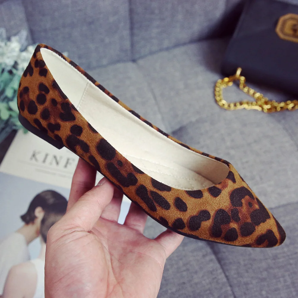 

Fashion Women Leopard Flat Heeled Shoes Pointed Toe Comfortable Breathable for All Occasions Size 38 Women Shoes