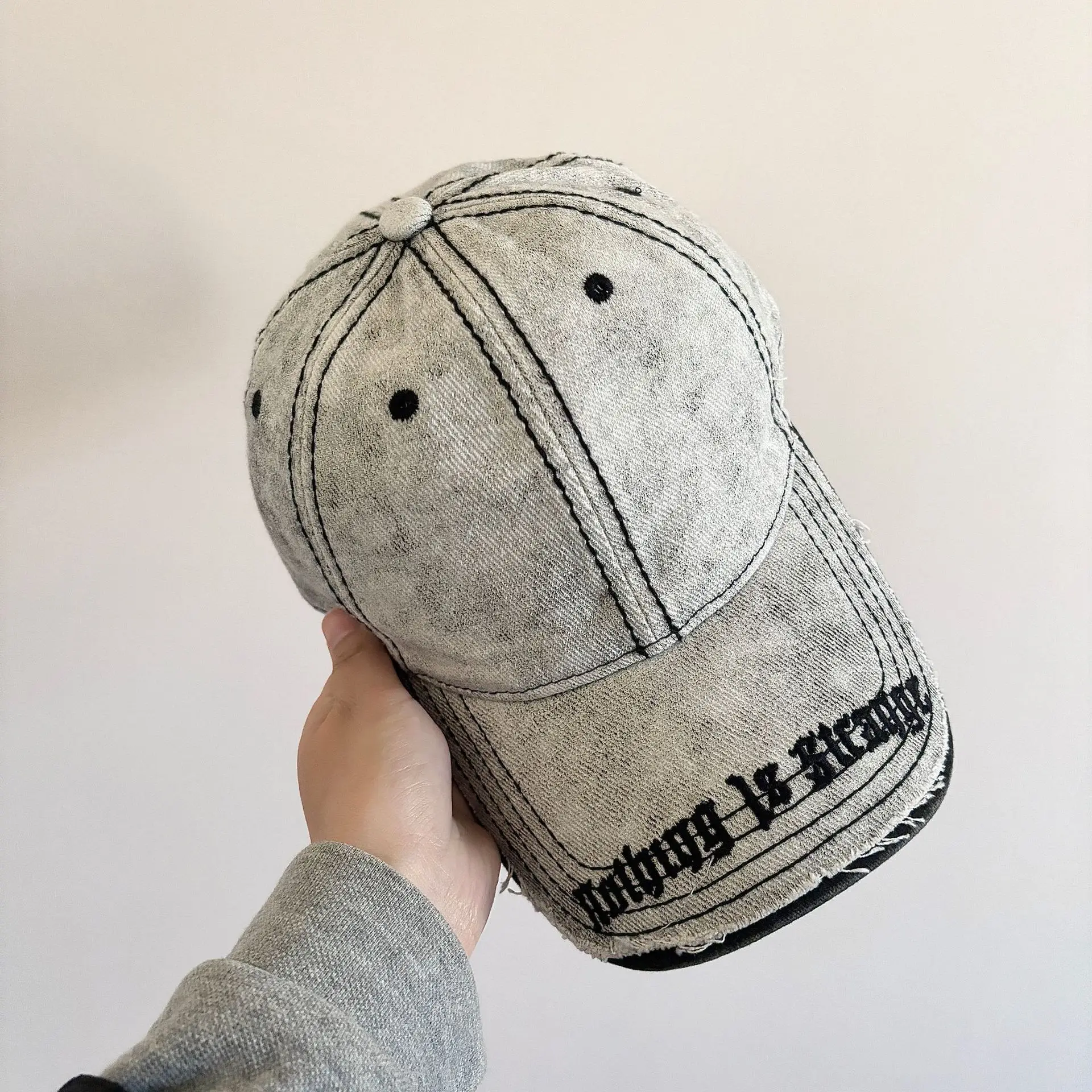 cotton baseball cap for women and men letters embroidery on brim light color hats