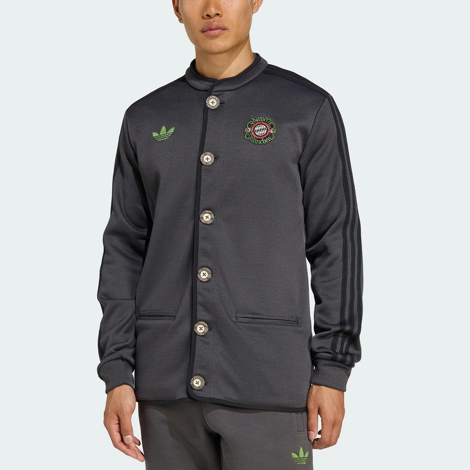 

Оригинальная мужская футбольная повседневная трикотажная куртка Adidas slim fit JV5880