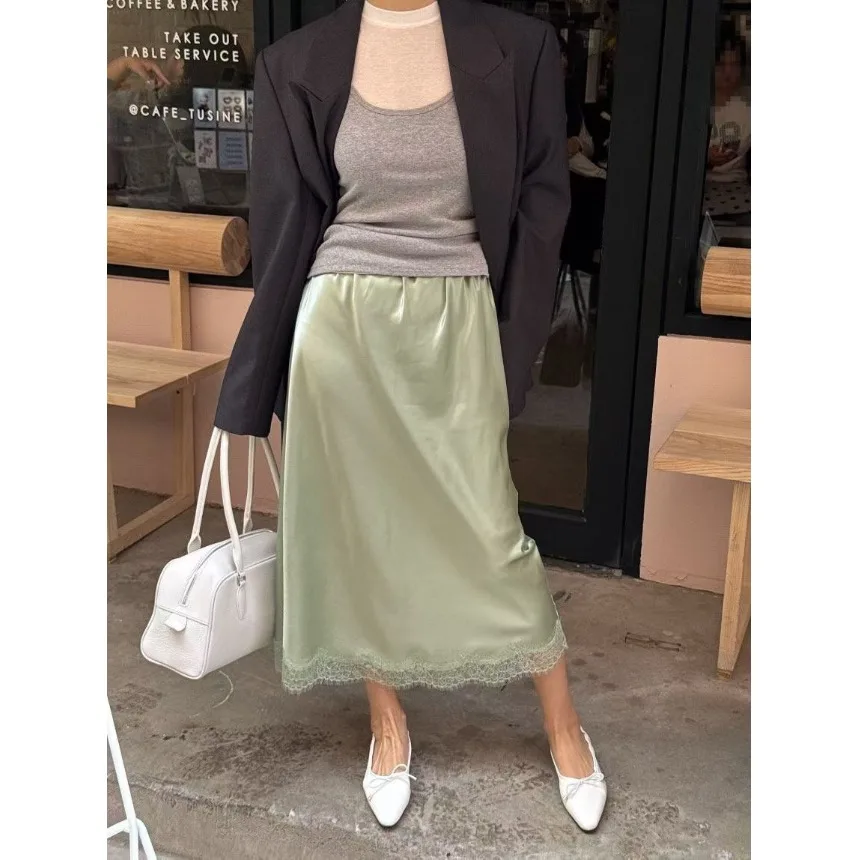 Fashionable Versatile Midi Skirt with Outerwear Short Skirt All-Match Style mid Waist A-Line Silhouette Silk-Like Fabric
