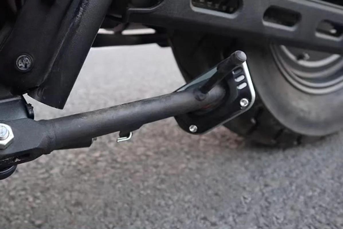 For VOGE CU525 side stand modified motorcycle accessories non-slip foot support pad widened and enlarged edge support base