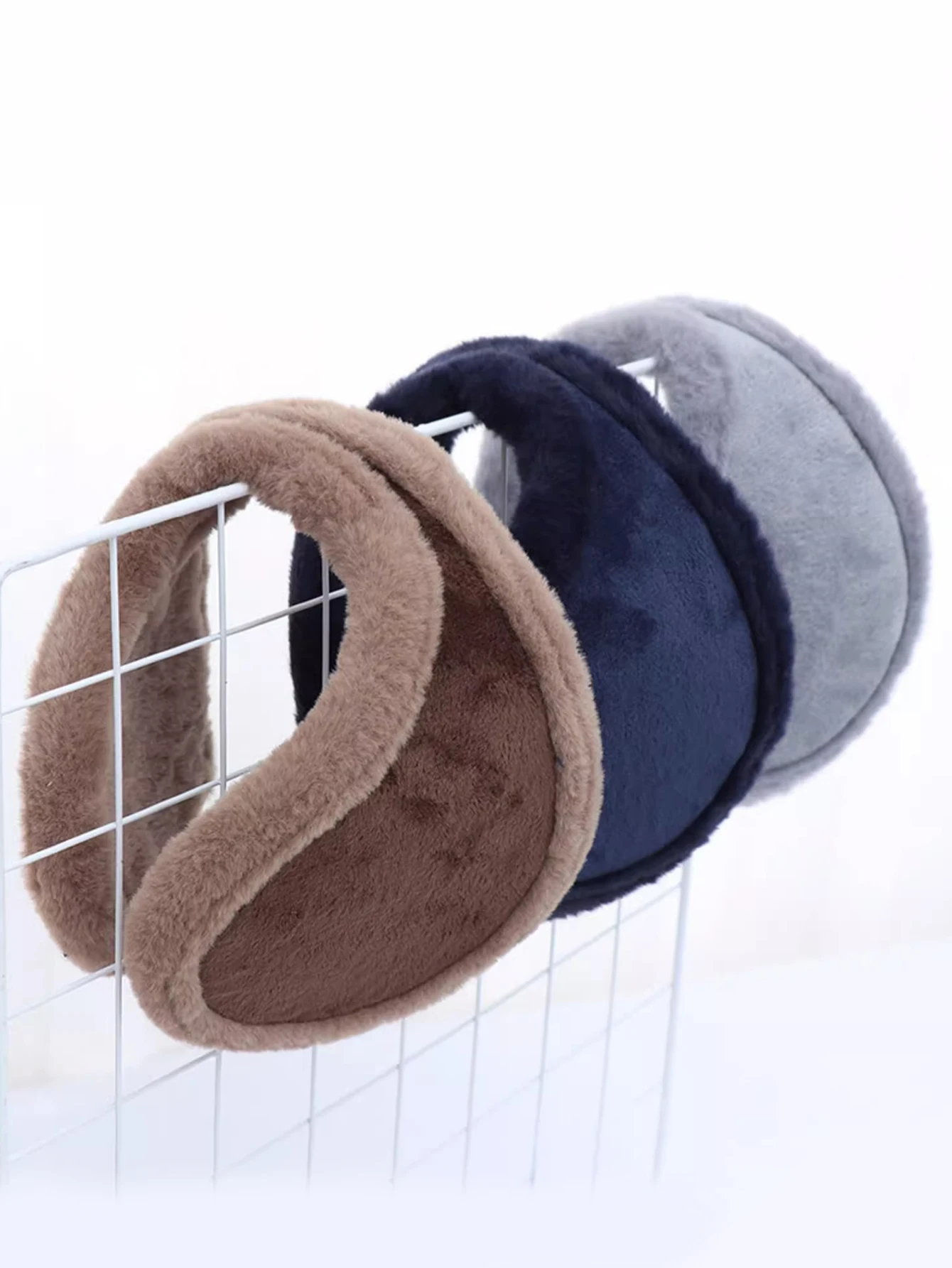 1 قطعة غطاء للأذنين الرجال الشتاء تدفئة الأذن الخلفي ارتداء نمط أفخم مكافحة الباردة غطاء للأذن للرياضة في الهواء الطلق غطاء للأذنين الشتاء اكسسوارات