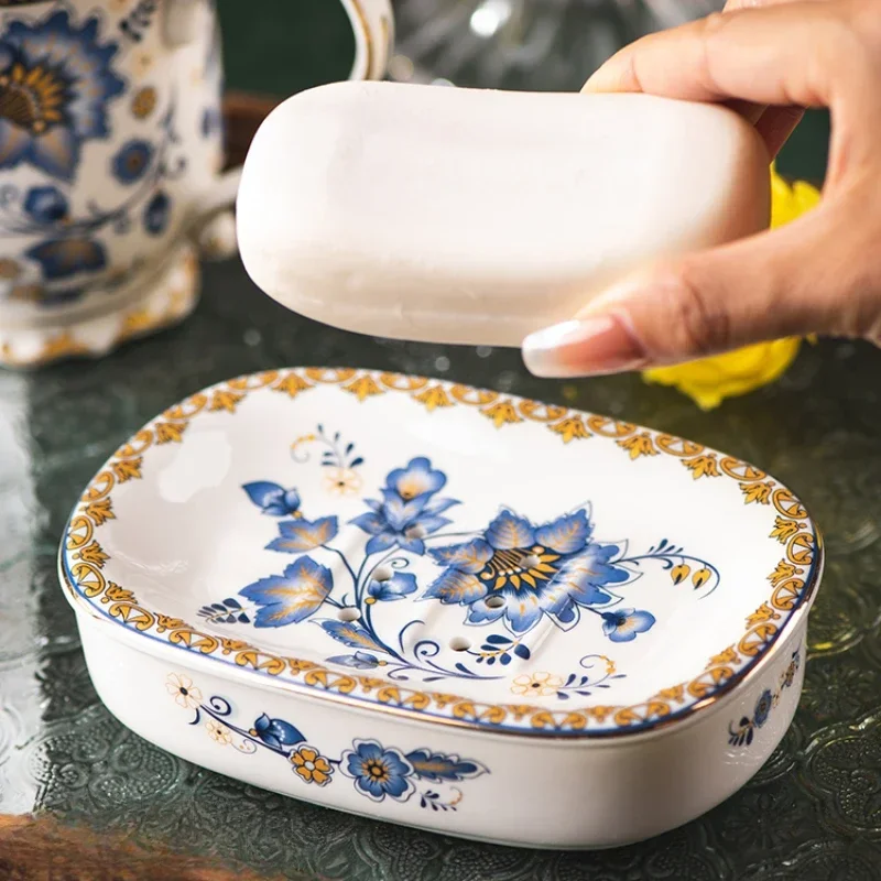 French Soap Box Ceramic Drain Holder Flower Pattern Design Soap Dish Toilet Soap Storage Rack Bathroom Accessories 2024 New