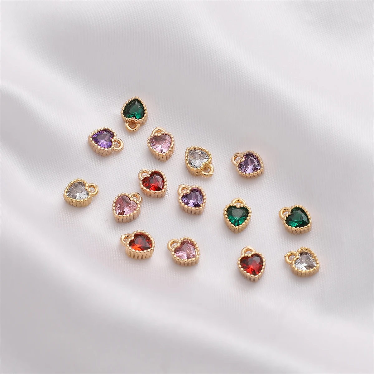 1pc 14K Gold Plated Brass Zircon Exquisite Heart Charm Penant for Women\'s Earring Bracelet Necklace Jewelry Making Findings