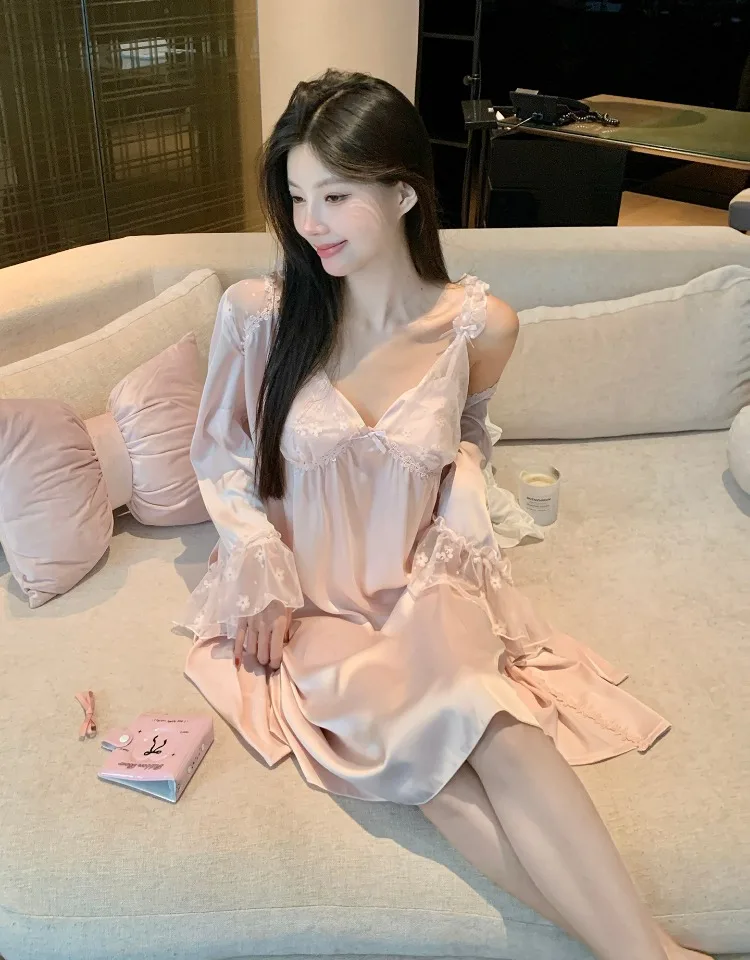 2025 New Sexy Strap Ice Silk Nightdress Sweet Girl Japanese Style Ins Summer Thin with Chest Pad Robe Two-Piece Set Loungewear