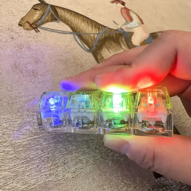 

Новый антистрессовый брелок-кликер с четырьмя кнопками для снятия стресса и тревоги, для офиса, дома, для взрослых и детей, популярный гаджет, подарок