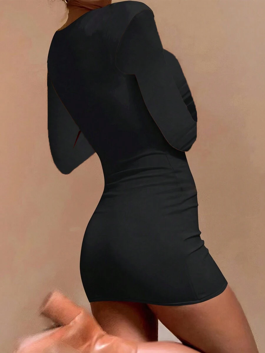 Otoño nuevo negro cuello cuadrado Falda corta sexy falda a la cadera vestido casual de manga larga