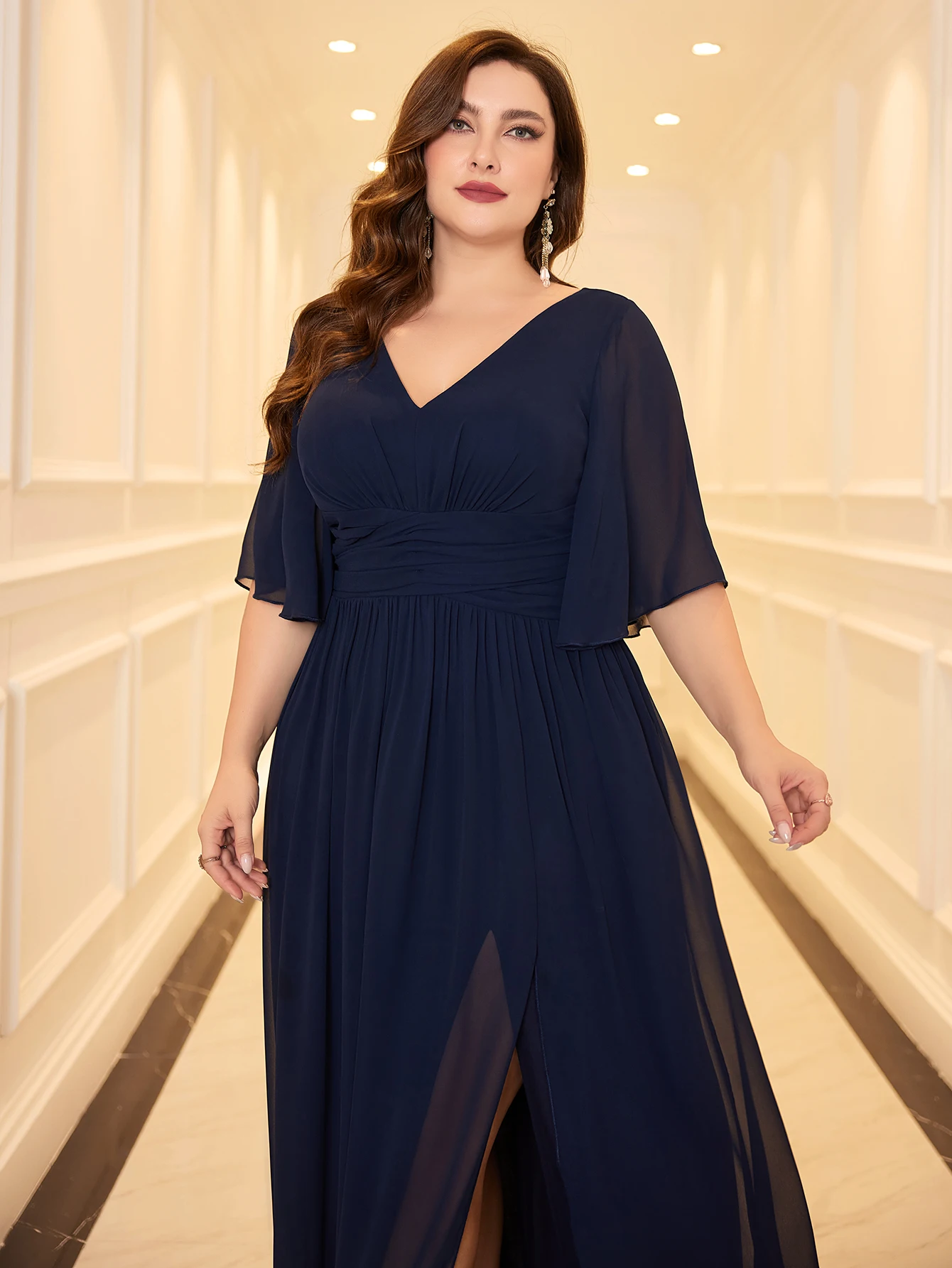 Unithorse Plus SIze Women\'s Butterfly Sleeve V-Neck Bust Ruched High Slit Chiffon Dress
