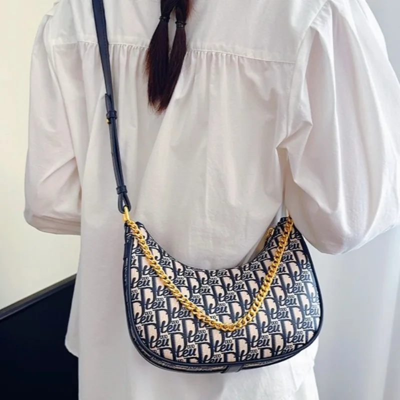 

Маленькая женская сумка в форме полумесяца в стиле ретро, высококачественная сумка подмышки на одно плечо в форме полумесяца