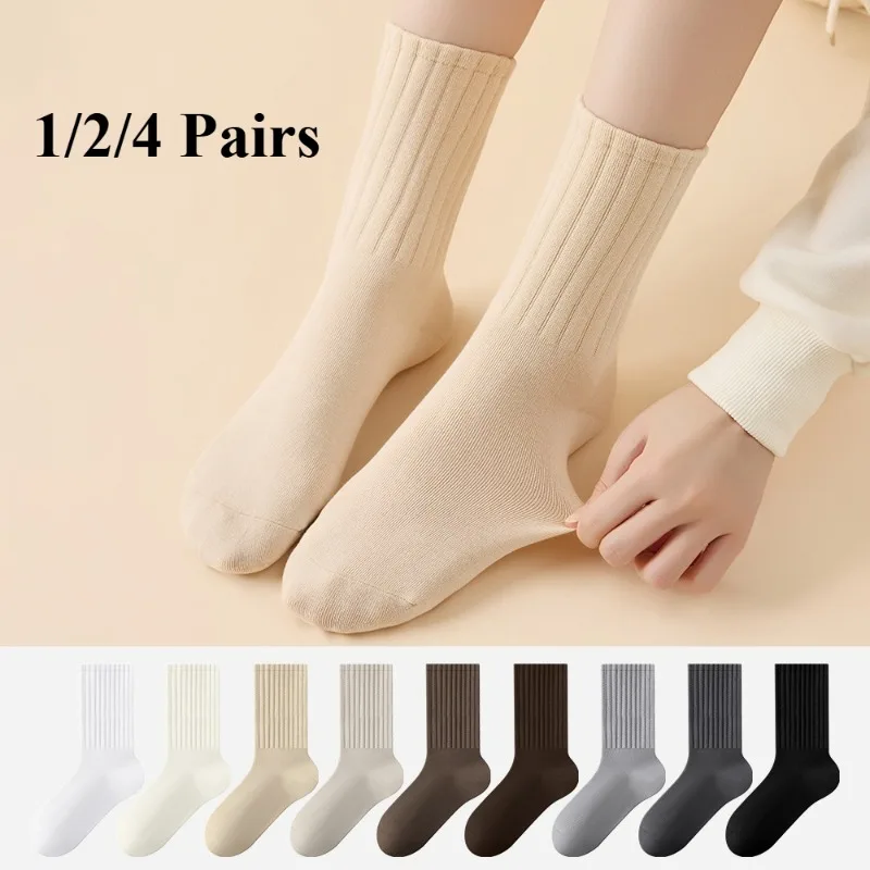 

4 пары хлопковых носков для женщин, унисекс, мужские носки для экипажа, повседневные спортивные носки высокого качества, однотонные черные, белые чулочно-носочные изделия