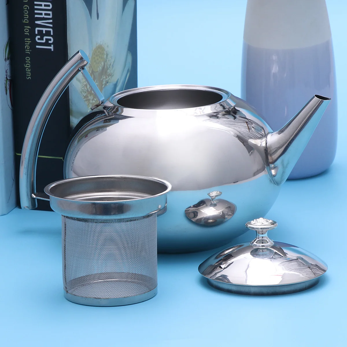 

2.0L Stainless Steel Tea Kettle Thickened Body Inner Strainer Easy Grip Glossy Surface Teapot