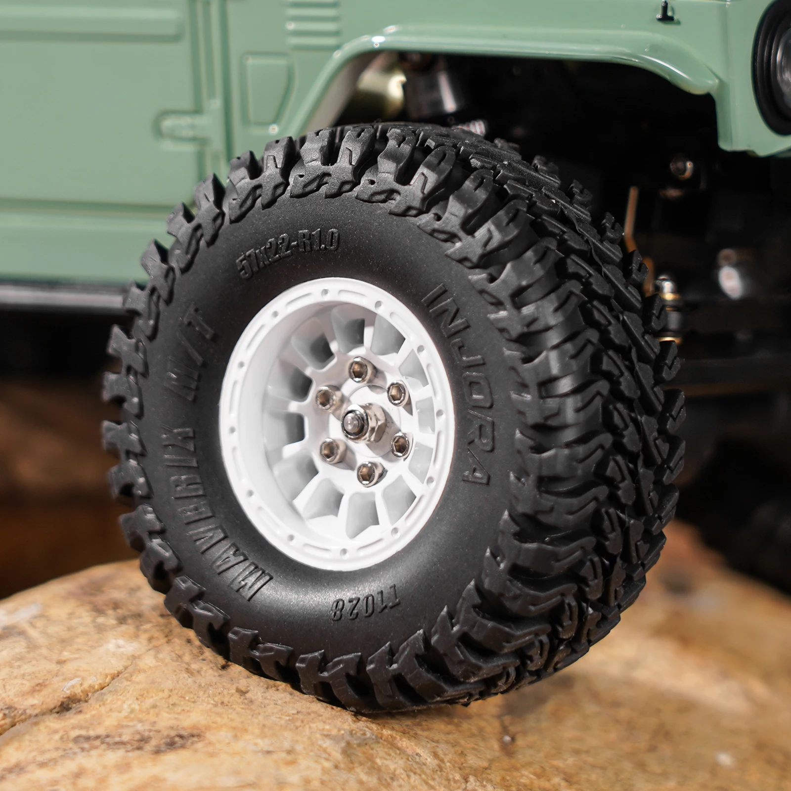 ยาง INJORA 57*22 มม. 1.0 นิ้ว รุ่น MAVERIX M/T สำหรับรถบังคับวิทยุแบบ Crawler ขนาด 1/18 1/24 (T1028)