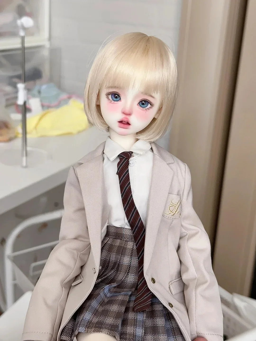 1/4New BJd Doll Fine  kala Girl jingyuti Resin Model Toy Birthday Gift DIY Makeup