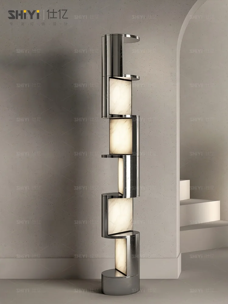 

Итальянский торшер, офис продаж выставочного зала отеля, освещение фона из нержавеющей стали с имитацией мрамора